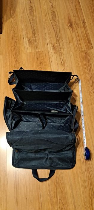 Kosmetyczka podróżna Oriflame exclusive