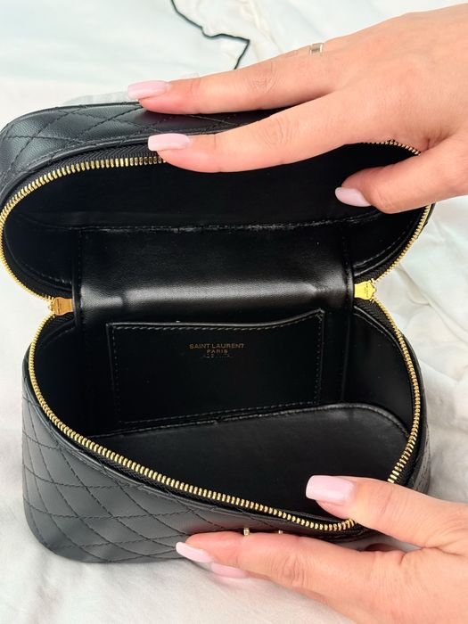 Сумка YSL Yves Saint Laurent Gaby Vanity Bag біла, чорна