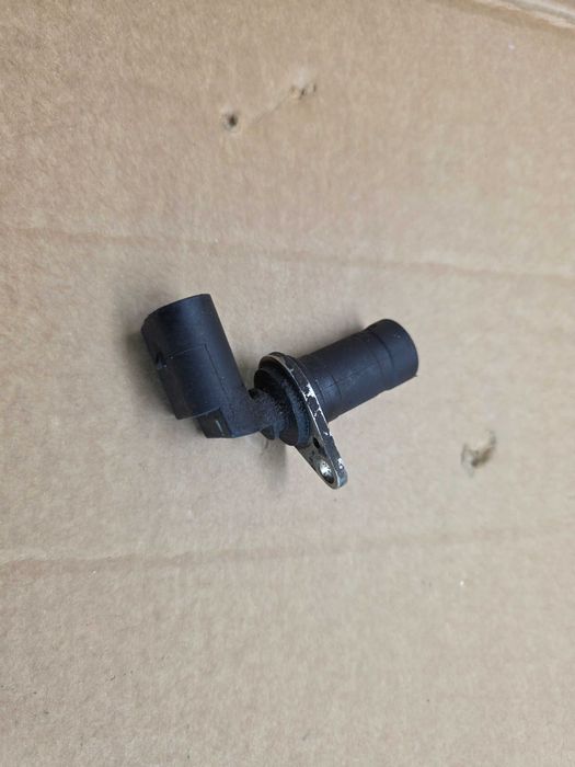 Czujnik wału BMW E39 E46 E38 E36 M52 M54 X5 X3 E65 E60 2.2 2.5 3.0 2.8