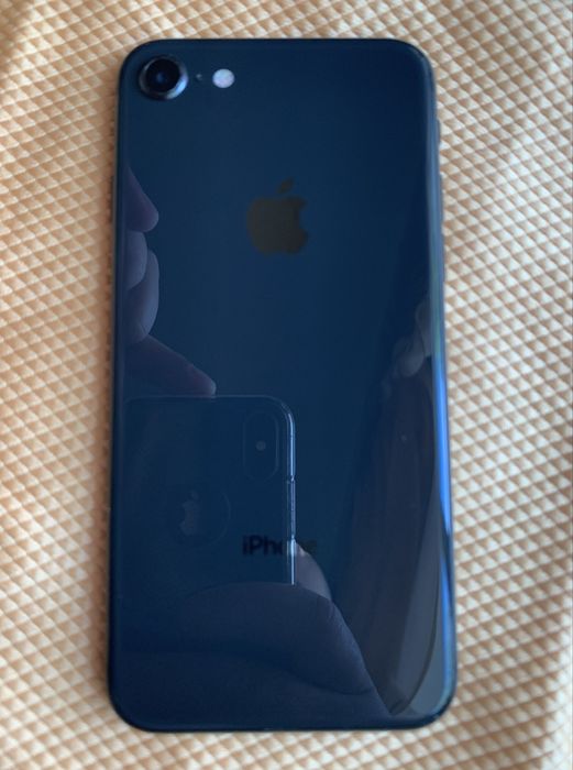 Продам iPhone 8 64GB | Хороший стан | Все працює | Чистий iCloud