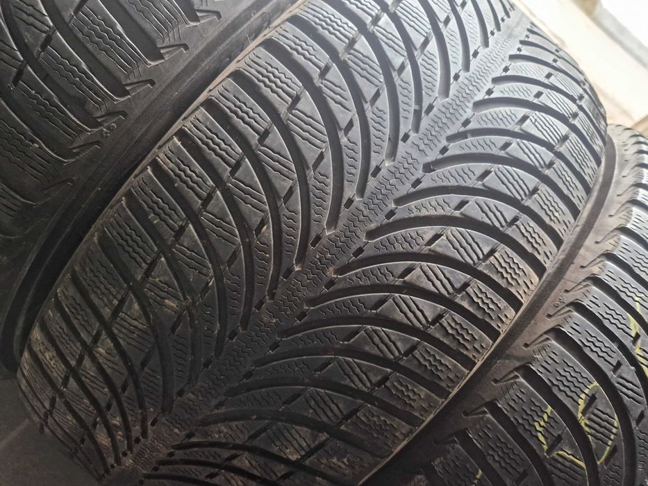 шини зима 255 50 R19 Michelin Latitude Alpin LA2 RunFlat