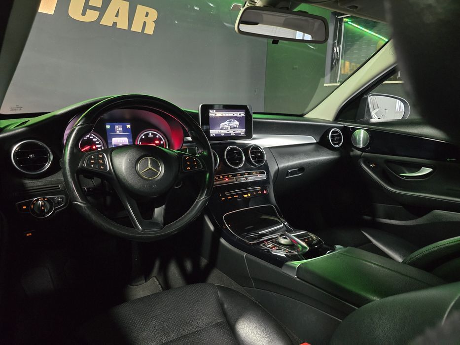 Mercedes-Benz C180cdi