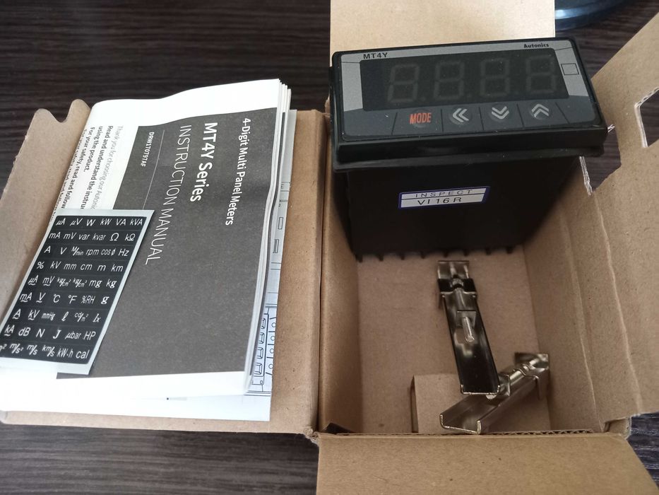 Вольтметр. Панельний мультиметр MT4Y-DV-4N. Вимірювач напруги.