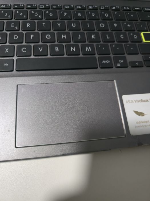 Portátil Asus Vivobook S14  14'' - AMD Ryzen 5 5500U - 8GB RAM - 512GB