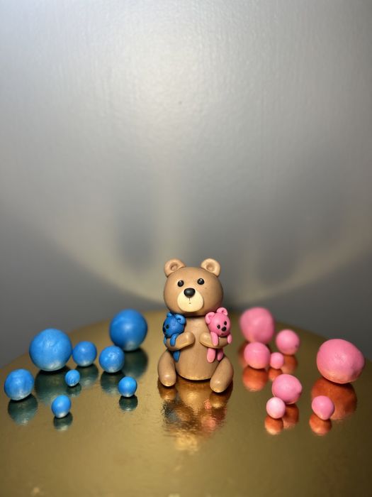Figurka z masy cukrowej „miś na baby shower”