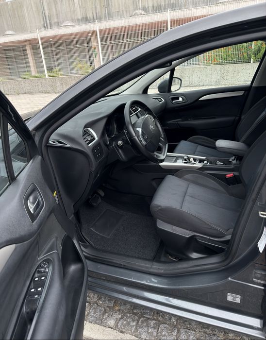 Citroên C4 e-HDI Automático