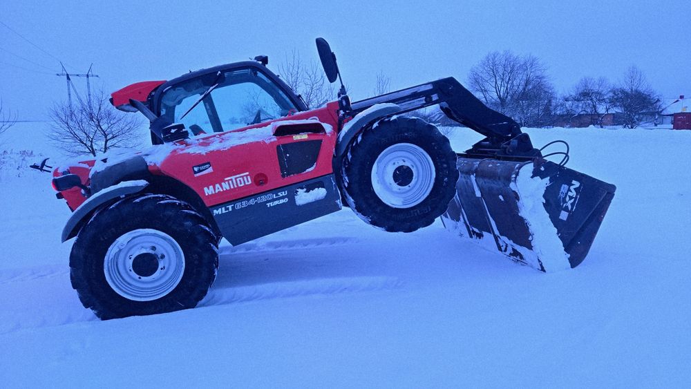 Manitou з малим напрацюванням 3700мтг