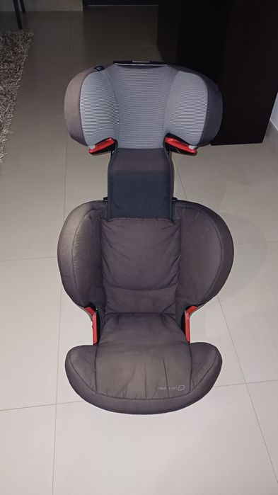 Cadeira Auto  BebéConfort  Rodifix Grupo 2/3