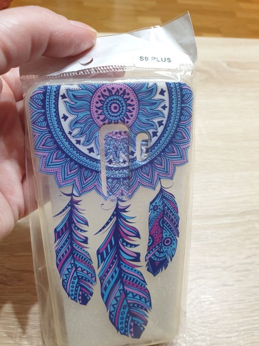 Sprzedam etui/gumę ochronną na telefon Samsung Galaxy S9 Plus