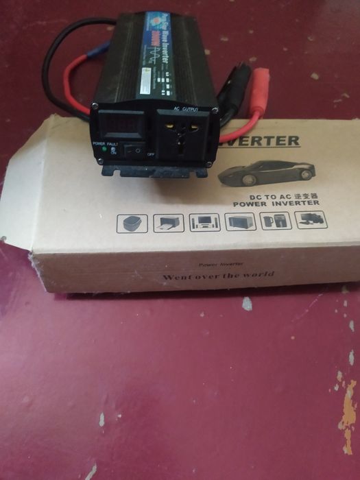 Инвертор 2000W   с     чистой      синусоидой (преобразователь12-220)