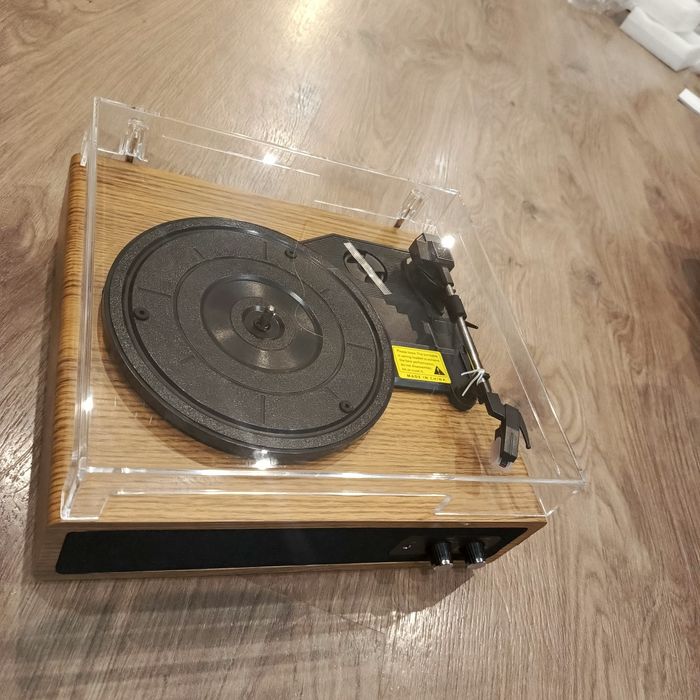 Gramofon A7 RETRO
