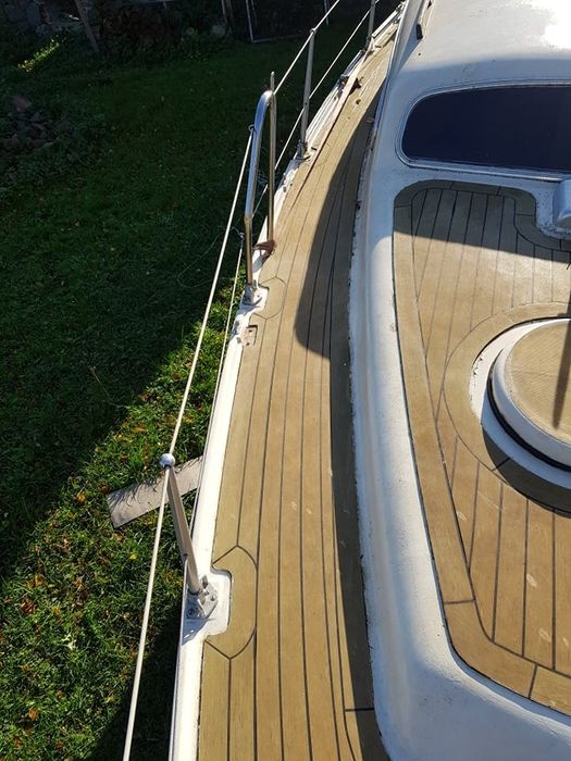 Jacht żaglowy łódź