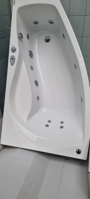 wanna z hydromasazem NICOL lewa 160x95