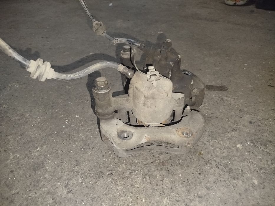 Супорта Пежо експерт