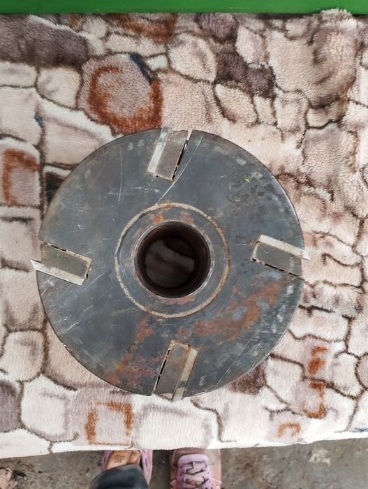 Фреза по дереву блок-хаус з ножами