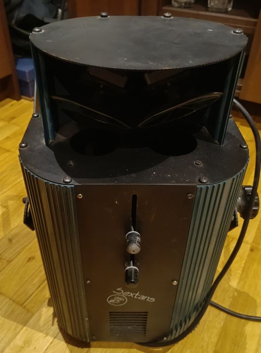 Reflektor sceniczny Trix Sextans 2ph250