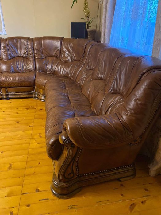 Продам дуже гарний шкіряний куток 2.2/2.2