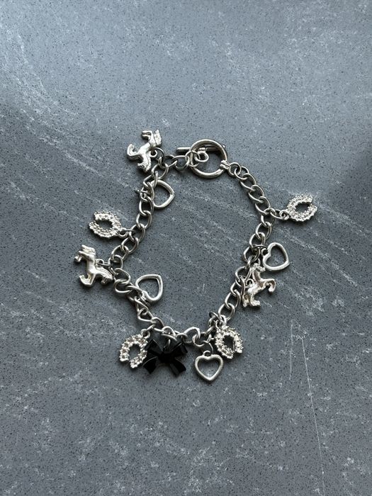 Bransoletka z zawieszkami