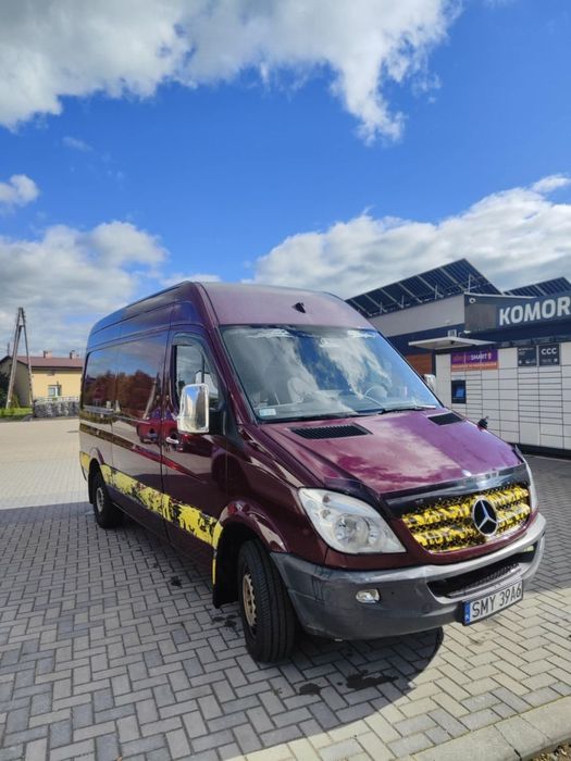 Mercedes-Benz Sprinter  Mercedes-Benz Sprinter