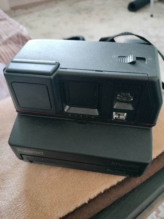 Продам Polaroid Impulse Portrait