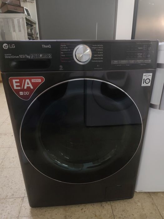 LG lava 10,5kg  e seca 7kg