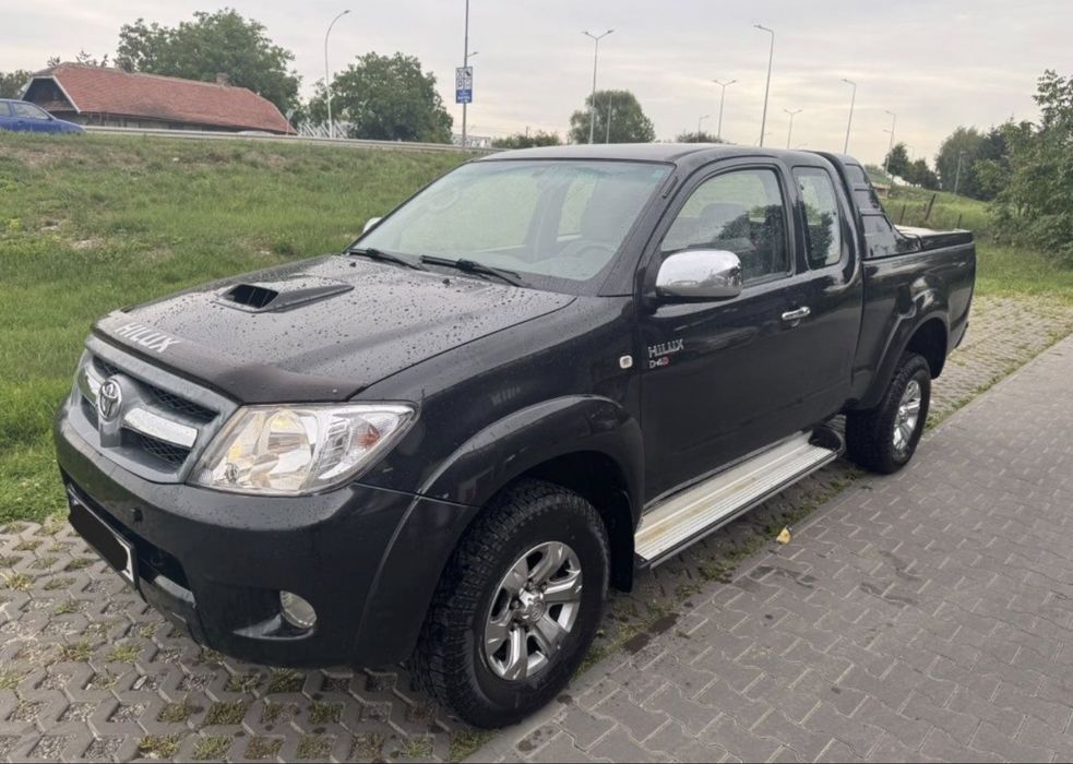 Tayota Hilux 2,5 дизель