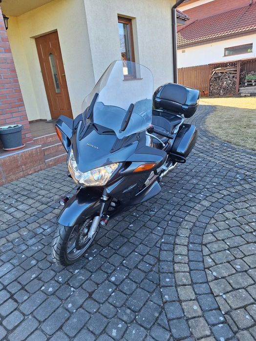 Honda ST 1300. Stan bardzo dobry.