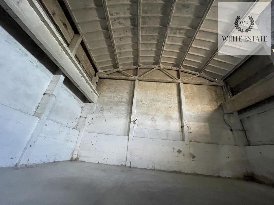 Продаж складського приміщення