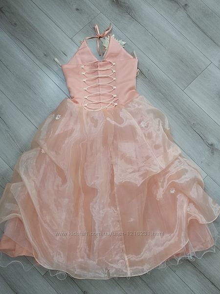 Святкова,  новорічна сукня