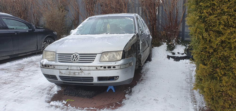 Na części Volkswagen Bora 1,9 SDI