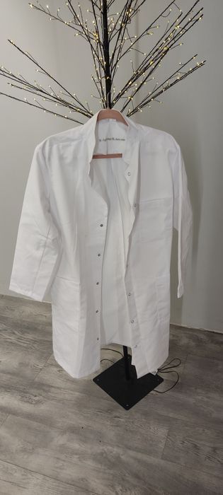 Медичний халат, для медиків, лаборантів, студентів чи косметологів