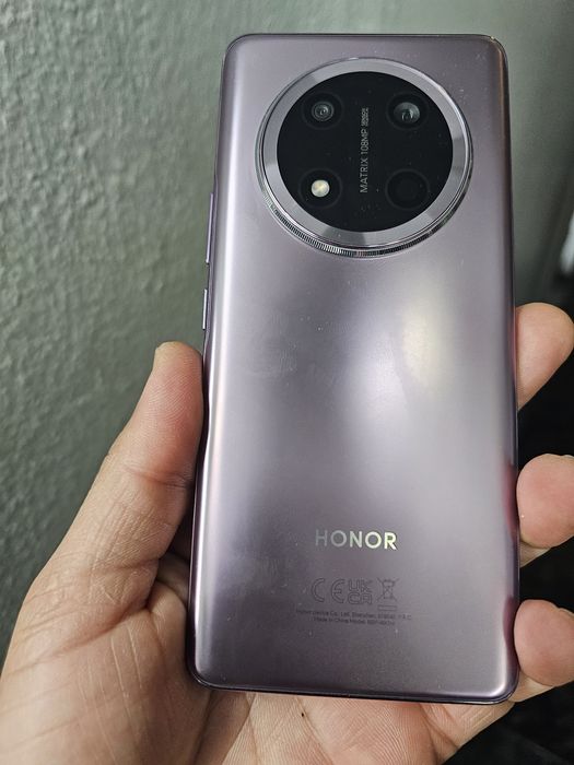 Honor magic 7 lite..256/8gb