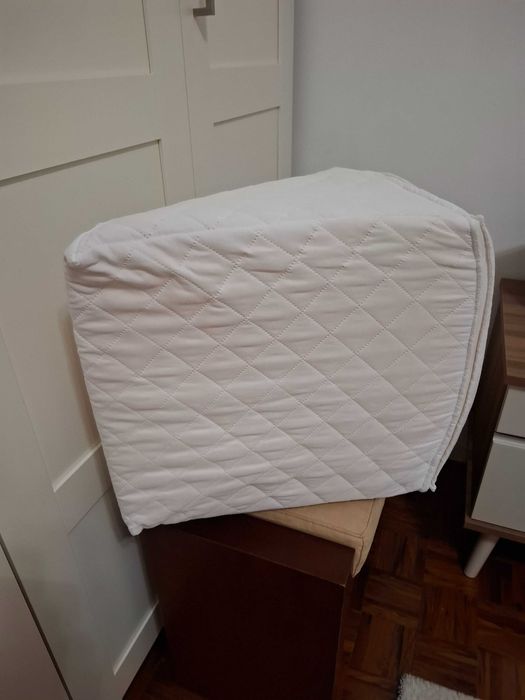 Almofada triangular435650751093821442