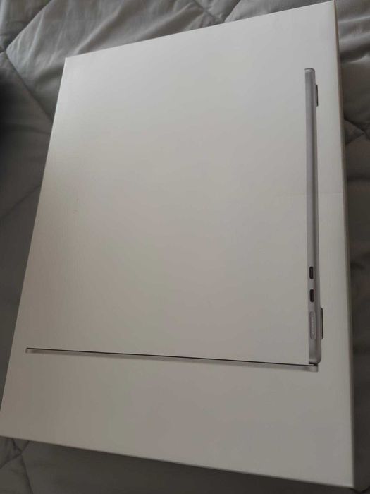Macbook Air APPLE 13 M4 256G 16GB Ram