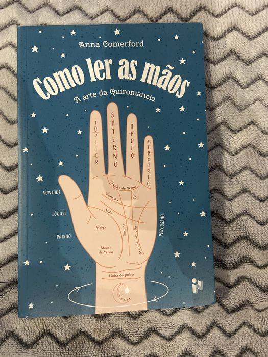 VENDO LIVRO NOVO NUNCA USADO  COMO LER AS MAOS