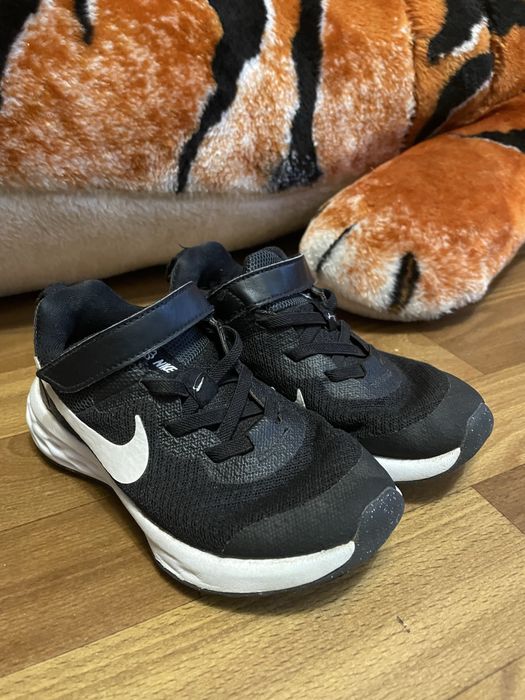 Кросовки Nike 18 см стелька р.27,5