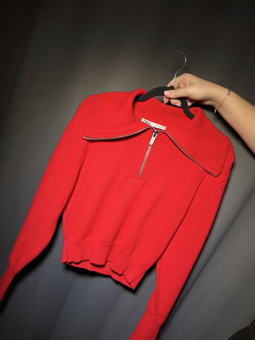 Теплий світер Zara