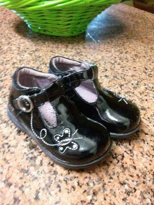 Sapatinhos verniz 21