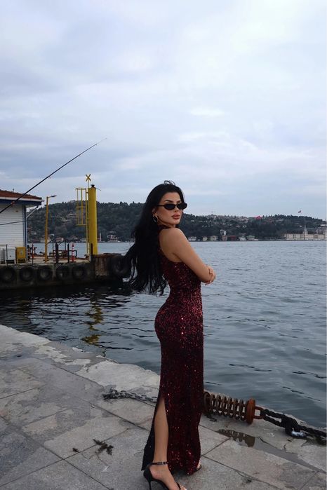 Сукня паєтки довга бордо