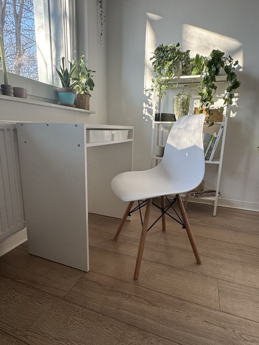 Biurko + krzesło + regał