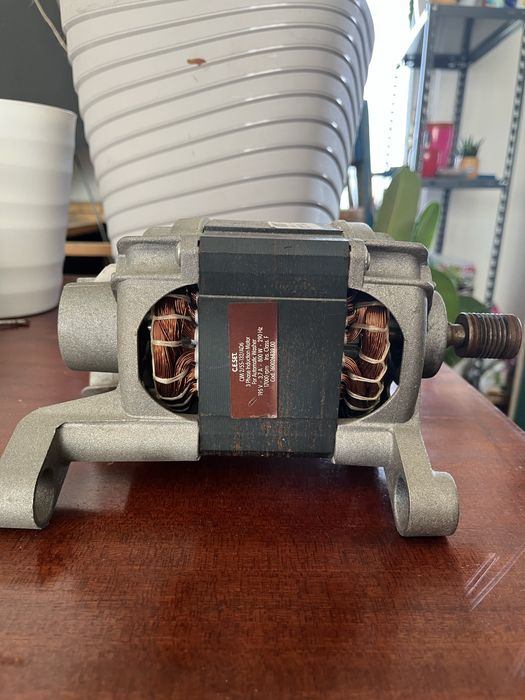 Motor Máquina Lavar Roupa da Marca ARISTON, modelo HOTPOINT