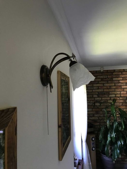Kinkiet wewnętrzny, lampa