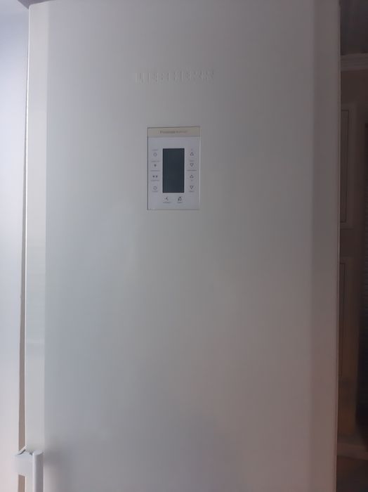 Холодильник Samsung