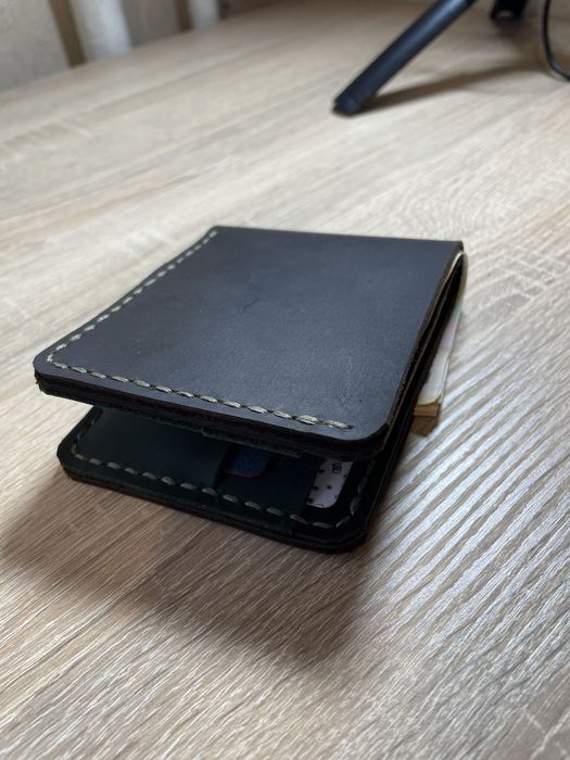 Класичний шкіряний гаманець , ручна робота