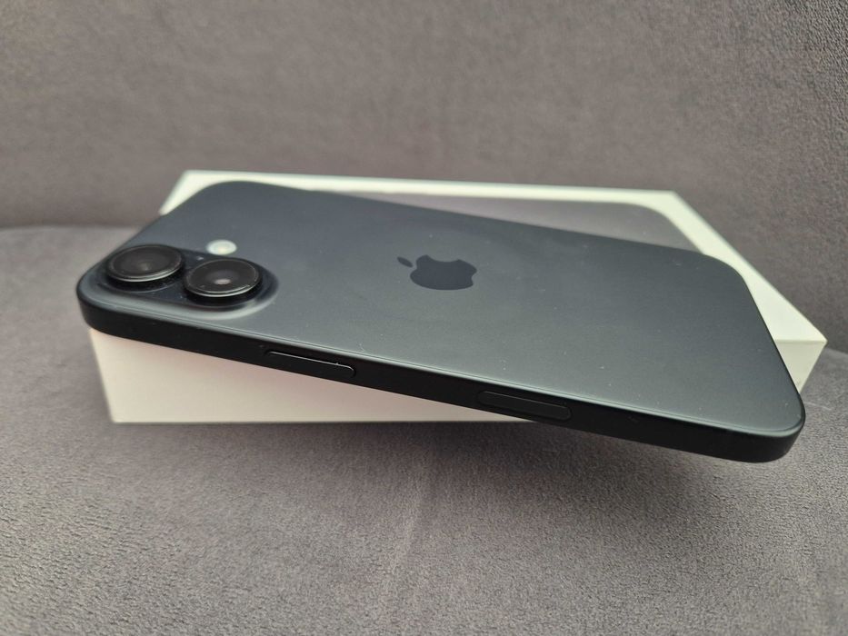iPhone 16 / 128 GB / JAK NOWY / Bateria 100% / Gwarancja 2027