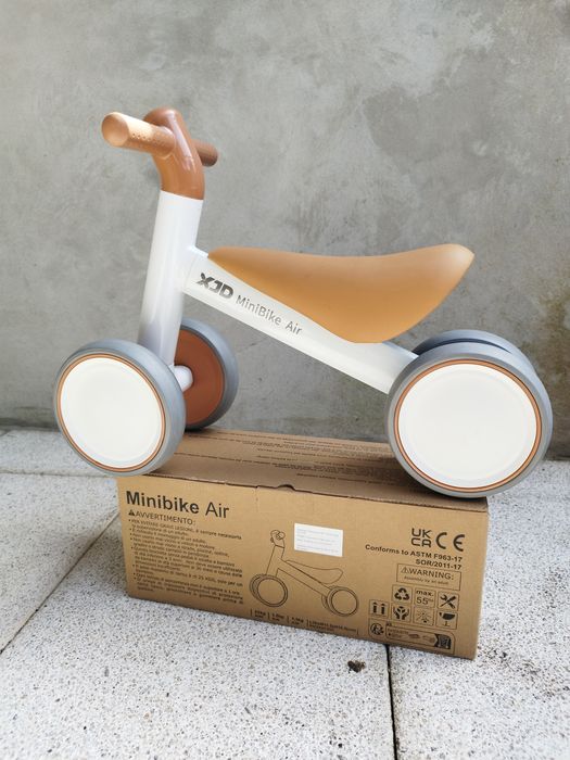 Bicicleta de equilíbrio