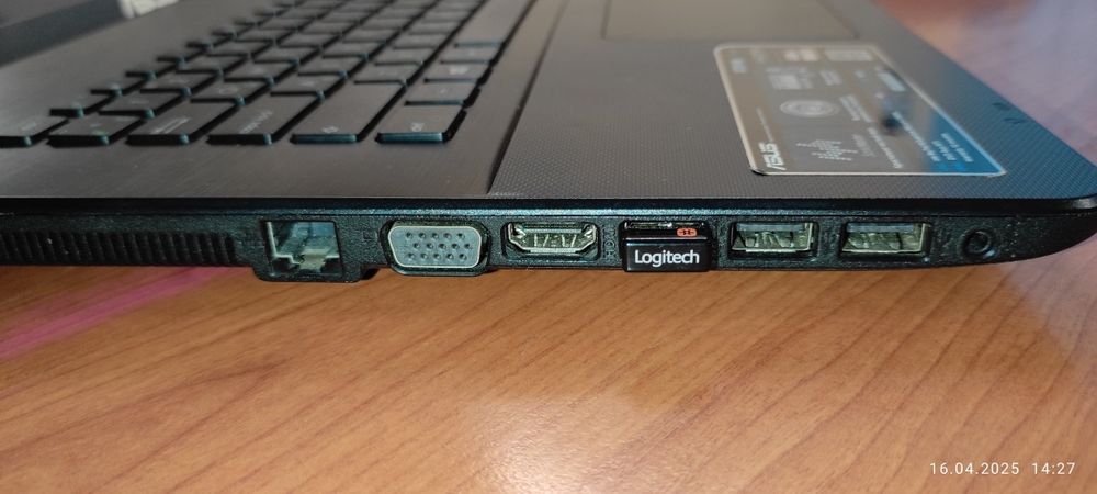 Продаю ноутбук Asus X751M, б.у.