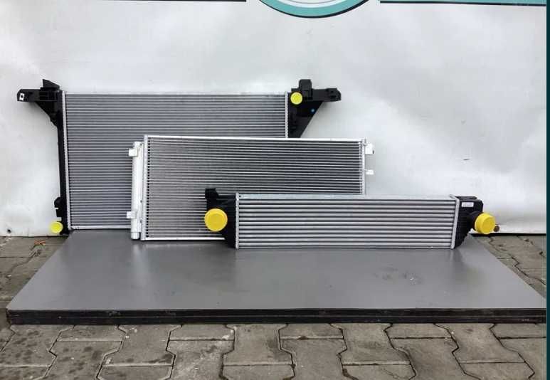 Радиатор интеркулера Reno Master 3 Opel Movano інтеркулер