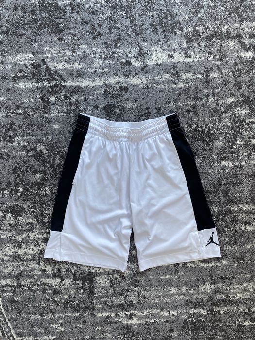 Шорти Jordan Nike dri fit баскетбольні білого кольору