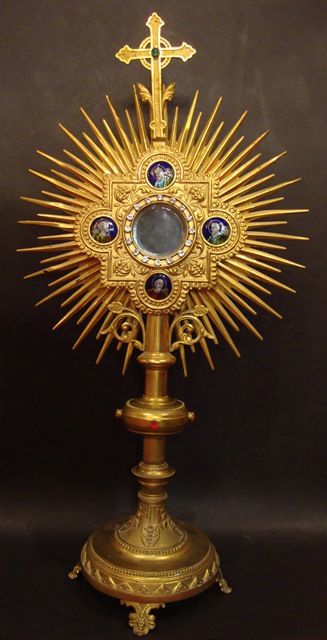 Crucifixo antigo em bronze